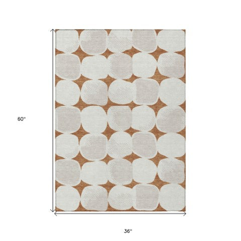 Homeroots 3' Beige And Brown Abstract Washable Area Rug - Stylish Indoor Outdoor Decor For All Spaces 3' X 5' Polyester 591057