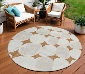 Homeroots 3' Beige And Brown Abstract Washable Area Rug - Stylish Indoor Outdoor Decor For All Spaces 8' Round Polyester 591059