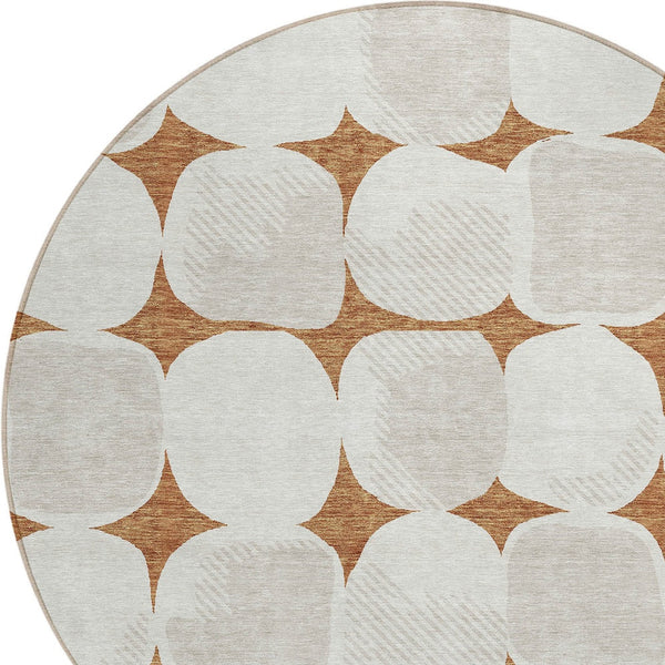 Homeroots 3' Beige And Brown Abstract Washable Area Rug - Stylish Indoor Outdoor Decor For All Spaces 8' Round Polyester 591059