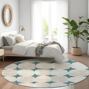 Homeroots 3' Beige And Brown Abstract Washable Area Rug - Stylish Indoor Outdoor Decor For All Spaces 8' Round Polyester 591071