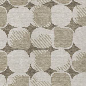 Homeroots 3' Beige And Brown Abstract Washable Area Rug - Stylish Indoor Outdoor Decor For All Spaces 8' X 10' Polyester 591078