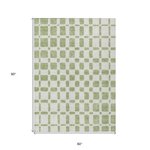 Homeroots 3' Artichoke Green Geometric Indoor Outdoor Area Rug - Stylish, Washable, And Durable For Any Space 5' X 8' Polyester 591082