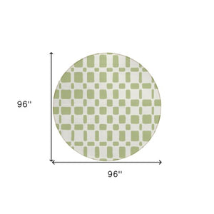 Homeroots 3' Artichoke Green Geometric Indoor Outdoor Area Rug - Stylish, Washable, And Durable For Any Space 8' Round Polyester 591083