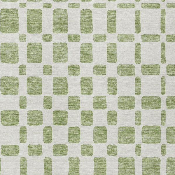 Homeroots 3' Artichoke Green Geometric Indoor Outdoor Area Rug - Stylish, Washable, And Durable For Any Space 8' X 10' Polyester 591084