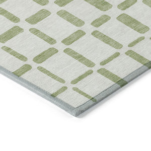 Homeroots 3' Artichoke Green Geometric Indoor Outdoor Area Rug - Stylish, Washable, And Durable For Any Space 9' X 12' Polyester 591085