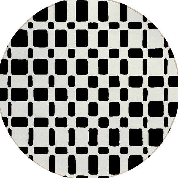 Homeroots 3' Artichoke Green Geometric Indoor Outdoor Area Rug - Stylish, Washable, And Durable For Any Space 8' Round Polyester 591089