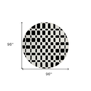 Homeroots 3' Artichoke Green Geometric Indoor Outdoor Area Rug - Stylish, Washable, And Durable For Any Space 8' Round Polyester 591089