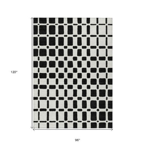 Homeroots 3' Artichoke Green Geometric Indoor Outdoor Area Rug - Stylish, Washable, And Durable For Any Space 8' X 10' Polyester 591090