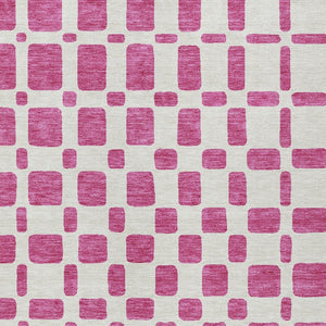 Homeroots 3' Artichoke Green Geometric Indoor Outdoor Area Rug - Stylish, Washable, And Durable For Any Space 9' X 12' Polyester 591097