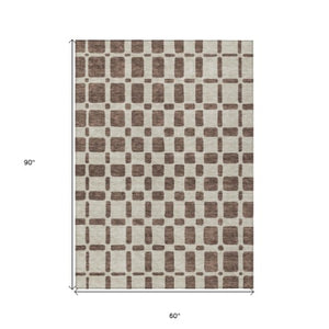 Homeroots 3' Artichoke Green Geometric Indoor Outdoor Area Rug - Stylish, Washable, And Durable For Any Space 5' X 8' Polyester 591100