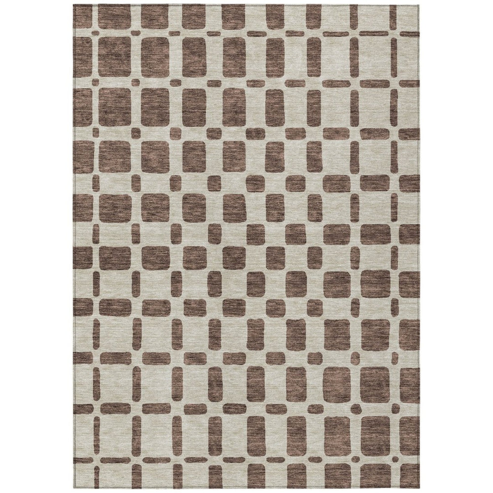 HomeRoots 5' Brown and Beige Geometric Washable Area Rug – Stylish, Durable for Indoor & Outdoor Spaces 5' X 8' 591100