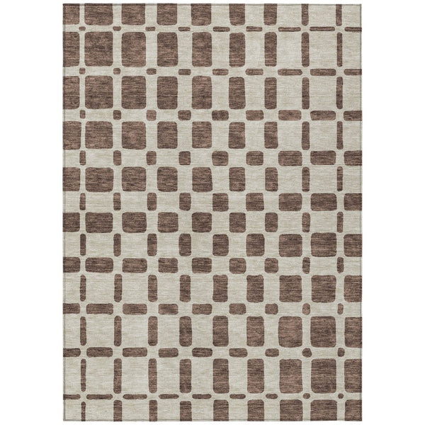 HomeRoots 5' Brown and Beige Geometric Washable Area Rug – Stylish, Durable for Indoor & Outdoor Spaces 5' X 8' 591100