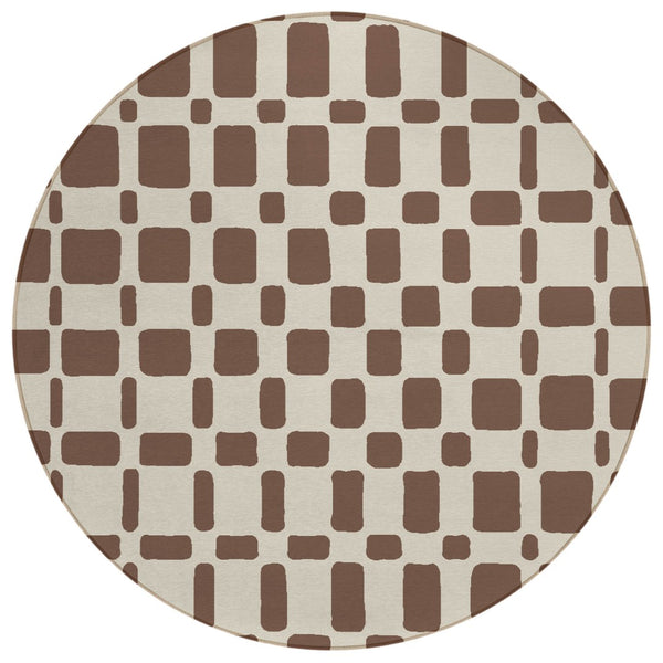 HomeRoots 5' Brown and Beige Geometric Washable Area Rug – Stylish, Durable for Indoor & Outdoor Spaces 8' Round 591101