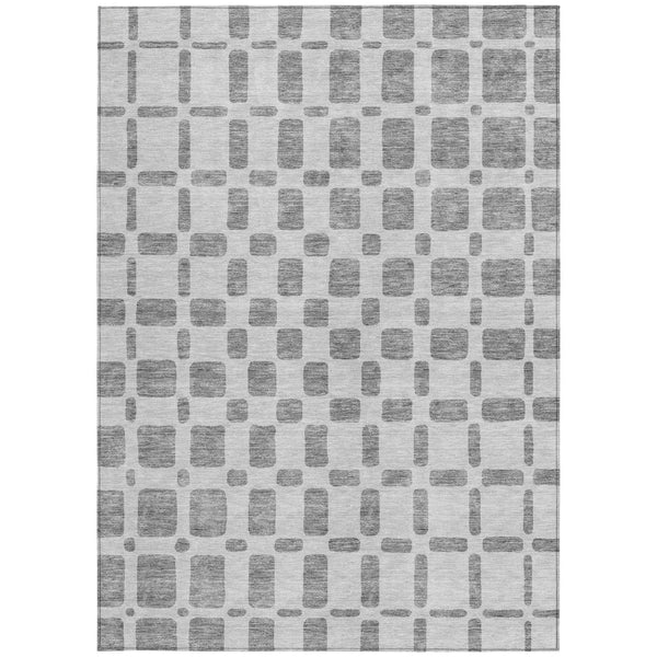 Homeroots 3' Artichoke Green Geometric Indoor Outdoor Area Rug - Stylish, Washable, And Durable For Any Space 8' X 10' Polyester 591108