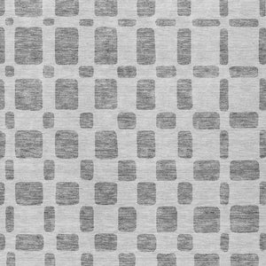 Homeroots 3' Artichoke Green Geometric Indoor Outdoor Area Rug - Stylish, Washable, And Durable For Any Space 10' X 14' Polyester 591110