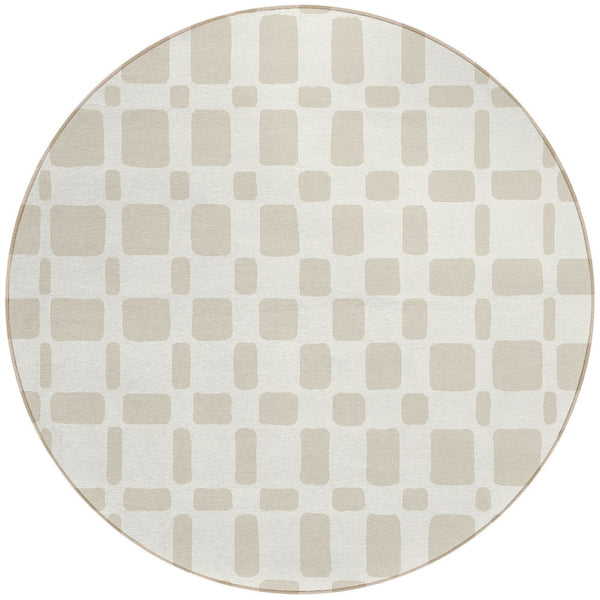 Homeroots 3' Artichoke Green Geometric Indoor Outdoor Area Rug - Stylish, Washable, And Durable For Any Space 8' Round Polyester 591113