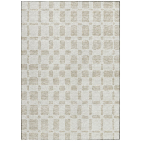 Homeroots 3' Artichoke Green Geometric Indoor Outdoor Area Rug - Stylish, Washable, And Durable For Any Space 9' X 12' Polyester 591115