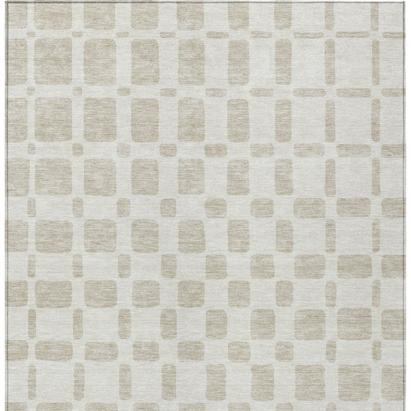 Homeroots 3' Artichoke Green Geometric Indoor Outdoor Area Rug - Stylish, Washable, And Durable For Any Space 10' X 14' Polyester 591116