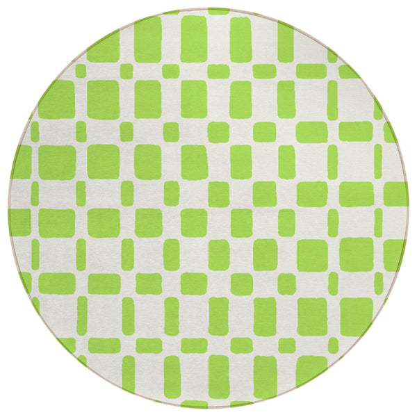HomeRoots 5' Vibrant Lime Green and Ivory Geometric Indoor-Outdoor Area Rug for Modern Living Spaces 8' Round 591119