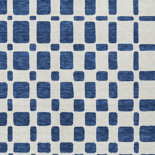 Homeroots 3' Artichoke Green Geometric Indoor Outdoor Area Rug - Stylish, Washable, And Durable For Any Space 3' X 5' Polyester 591123