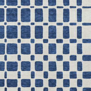 Homeroots 3' Artichoke Green Geometric Indoor Outdoor Area Rug - Stylish, Washable, And Durable For Any Space 5' X 8' Polyester 591124