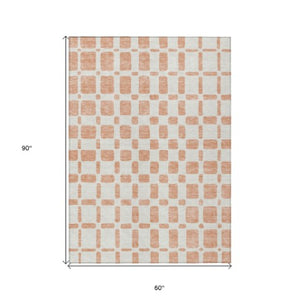 Homeroots 3' Artichoke Green Geometric Indoor Outdoor Area Rug - Stylish, Washable, And Durable For Any Space 5' X 8' Polyester 591130