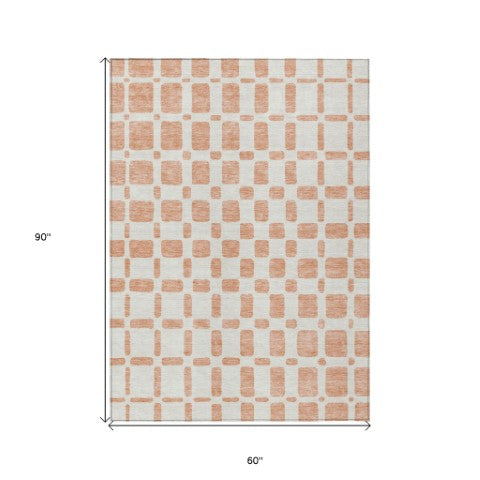 Homeroots 3' Artichoke Green Geometric Indoor Outdoor Area Rug - Stylish, Washable, And Durable For Any Space 5' X 8' Polyester 591130