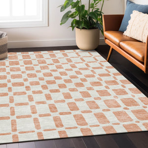 Homeroots 3' Artichoke Green Geometric Indoor Outdoor Area Rug - Stylish, Washable, And Durable For Any Space 5' X 8' Polyester 591130