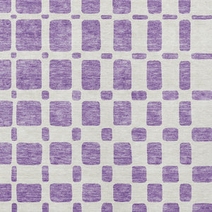 Homeroots 3' Artichoke Green Geometric Indoor Outdoor Area Rug - Stylish, Washable, And Durable For Any Space 10' X 14' Polyester 591146