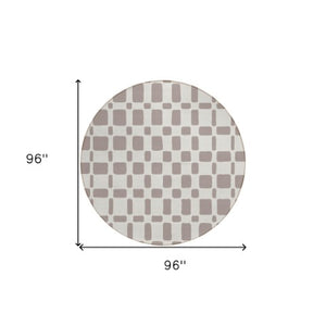 Homeroots 3' Artichoke Green Geometric Indoor Outdoor Area Rug - Stylish, Washable, And Durable For Any Space 8' Round Polyester 591155