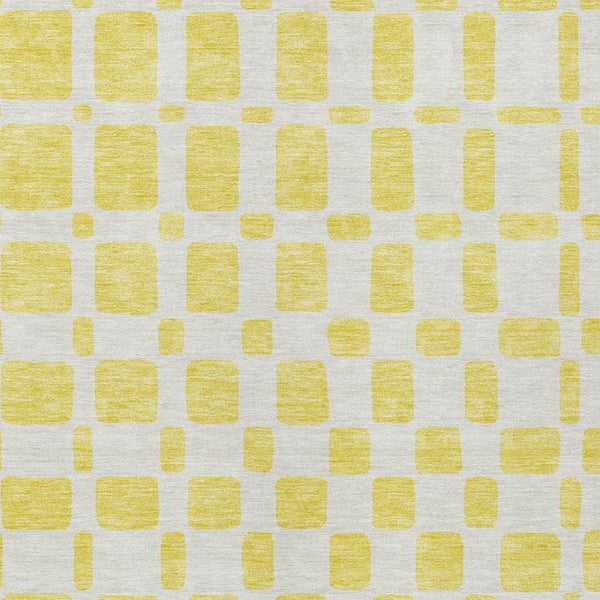 Homeroots 3' Artichoke Green Geometric Indoor Outdoor Area Rug - Stylish, Washable, And Durable For Any Space 5' X 8' Polyester 591166