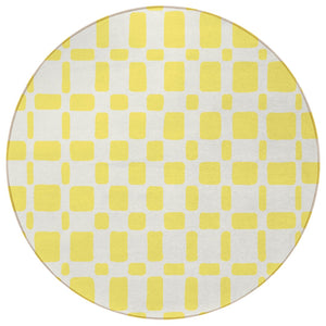 Homeroots 3' Artichoke Green Geometric Indoor Outdoor Area Rug - Stylish, Washable, And Durable For Any Space 8' Round Polyester 591167