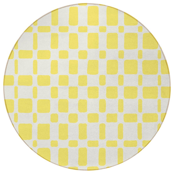 Homeroots 3' Artichoke Green Geometric Indoor Outdoor Area Rug - Stylish, Washable, And Durable For Any Space 8' Round Polyester 591167