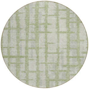 Homeroots 3' Stylish Artichoke Green & Gray Striped Washable Area Rug For Indoor And Outdoor Spaces 8' Round Polyester 591173