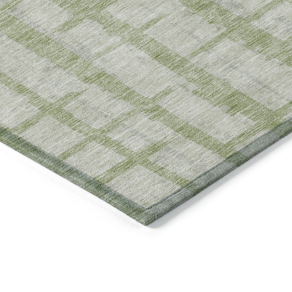 Homeroots 3' Stylish Artichoke Green & Gray Striped Washable Area Rug For Indoor And Outdoor Spaces 8' X 10' Polyester 591174