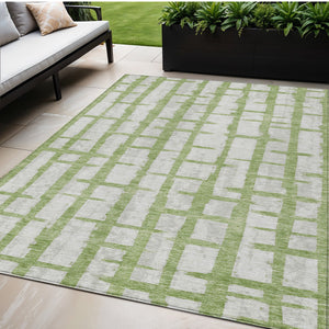 Homeroots 3' Stylish Artichoke Green & Gray Striped Washable Area Rug For Indoor And Outdoor Spaces 5' X 8' Polyester 591196