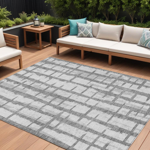 Homeroots 3' Stylish Artichoke Green & Gray Striped Washable Area Rug For Indoor And Outdoor Spaces 9' X 12' Polyester 591205