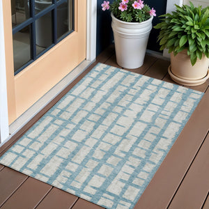 Homeroots 3' Stylish Artichoke Green & Gray Striped Washable Area Rug For Indoor And Outdoor Spaces 3' X 5' Polyester 591231