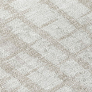 Homeroots 3' Stylish Artichoke Green & Gray Striped Washable Area Rug For Indoor And Outdoor Spaces 8' Round Polyester 591245