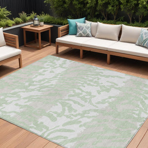 Homeroots 3' Artichoke Green Beige Ivory Animal Print Washable Indoor Outdoor Area Rug For Stylish Spaces 8' X 10' Polyester 591252