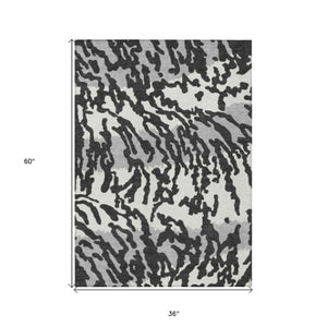 Homeroots 3' Artichoke Green Beige Ivory Animal Print Washable Indoor Outdoor Area Rug For Stylish Spaces 3' X 5' Polyester 591255