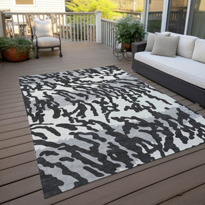 Homeroots 3' Artichoke Green Beige Ivory Animal Print Washable Indoor Outdoor Area Rug For Stylish Spaces 8' X 10' Polyester 591258
