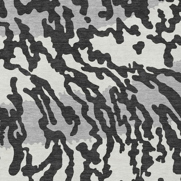 Homeroots 3' Artichoke Green Beige Ivory Animal Print Washable Indoor Outdoor Area Rug For Stylish Spaces 8' X 10' Polyester 591258