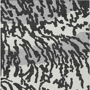 Homeroots 3' Artichoke Green Beige Ivory Animal Print Washable Indoor Outdoor Area Rug For Stylish Spaces 9' X 12' Polyester 591259