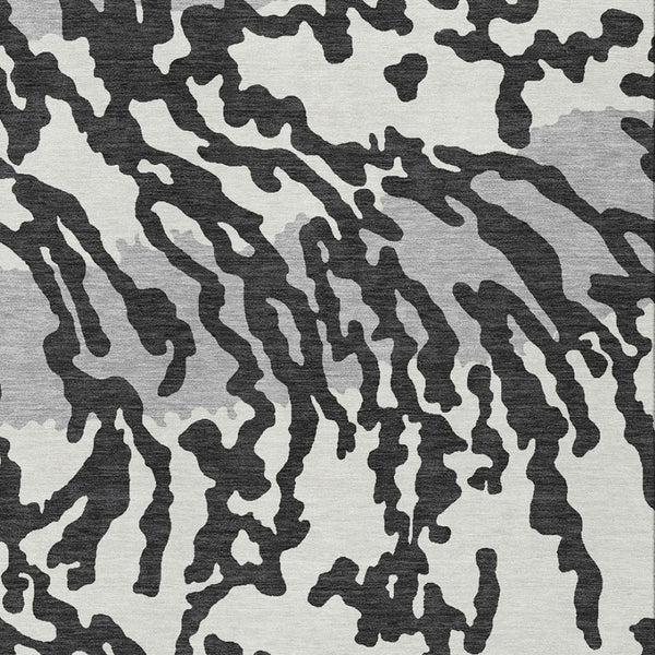 Homeroots 3' Artichoke Green Beige Ivory Animal Print Washable Indoor Outdoor Area Rug For Stylish Spaces 10' X 14' Polyester 591260