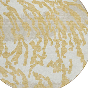 HomeRoots 5' Gold Gray Ivory Animal Print Rug – Stylish, Washable, and Durable for Indoor and Outdoor Spaces 8' Round 591275