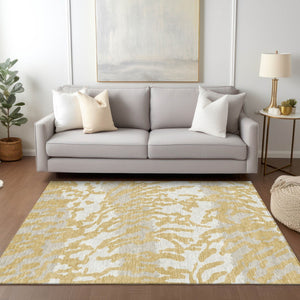 Homeroots 3' Artichoke Green Beige Ivory Animal Print Washable Indoor Outdoor Area Rug For Stylish Spaces 8' X 10' Polyester 591276