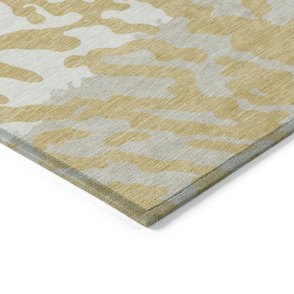 Homeroots 3' Artichoke Green Beige Ivory Animal Print Washable Indoor Outdoor Area Rug For Stylish Spaces 9' X 12' Polyester 591277