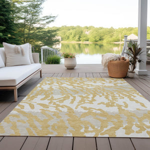 Homeroots 3' Artichoke Green Beige Ivory Animal Print Washable Indoor Outdoor Area Rug For Stylish Spaces 10' X 14' Polyester 591278