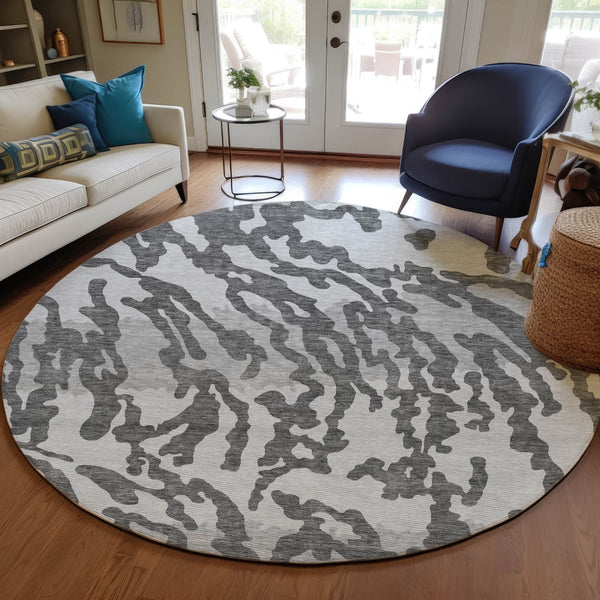 Homeroots 3' Artichoke Green Beige Ivory Animal Print Washable Indoor Outdoor Area Rug For Stylish Spaces 8' Round Polyester 591281